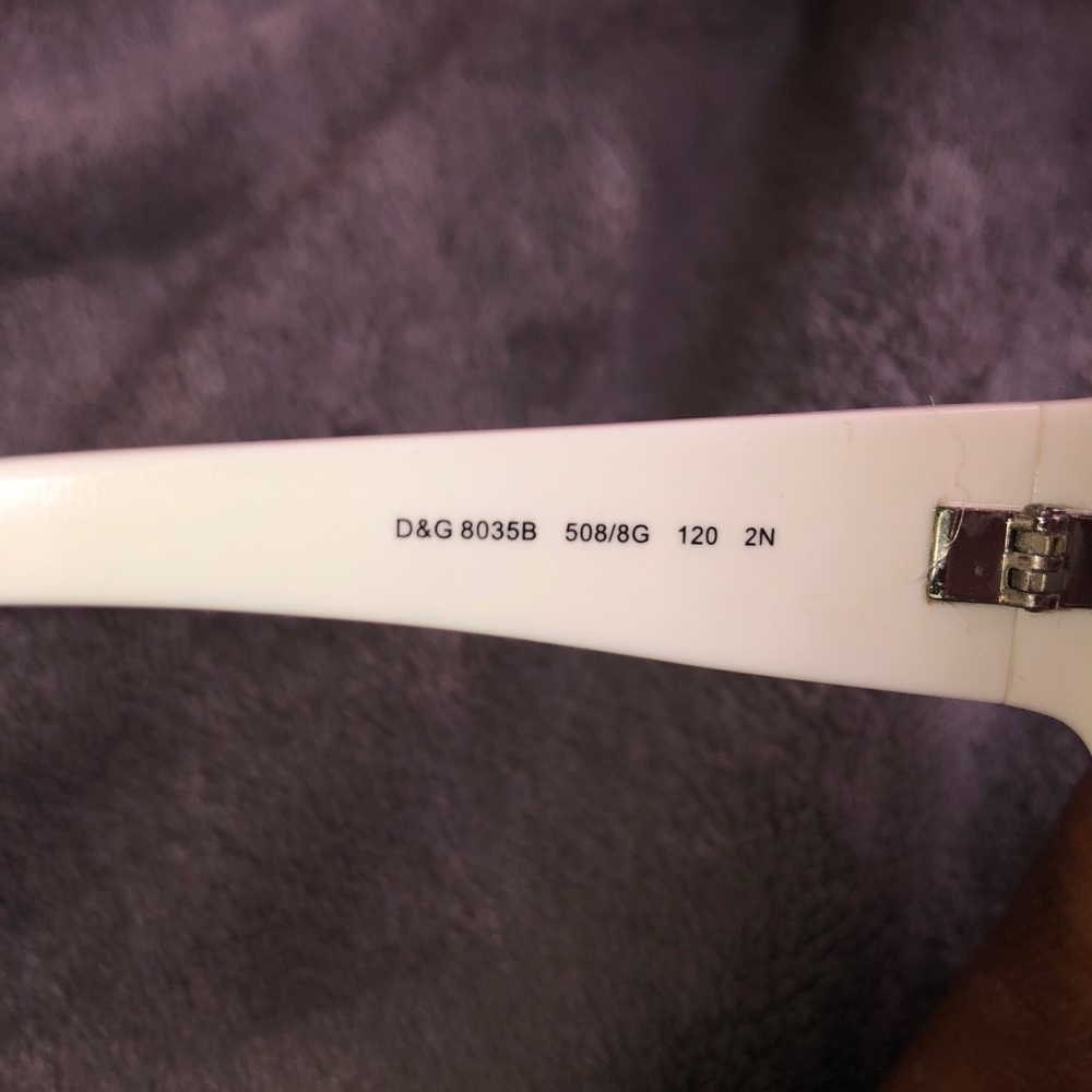 ❗️SOLD❗️Authentic Dolce and Gabbana Sunglasses - Picture 4 of 4